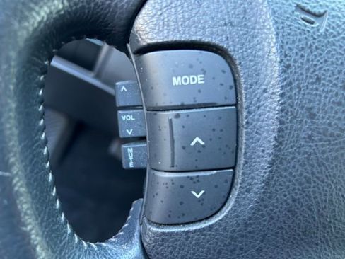 Used 2011 Hyundai Azera GLS w/ Premium Pkg 2 image 18