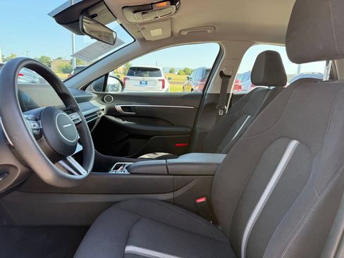 Used 2024 Hyundai Sonata SEL FWD image 9
