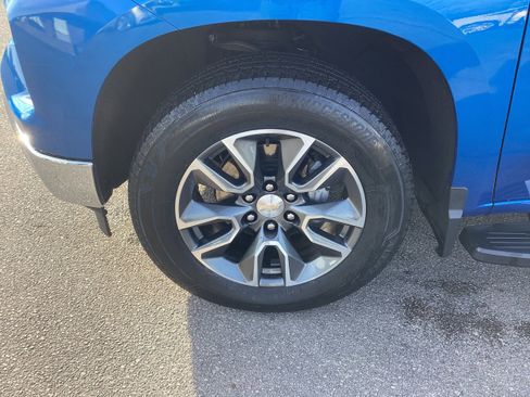 Used 2022 Chevrolet Silverado 1500 LT w/ All Star Edition Plus image 9