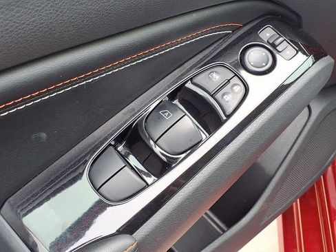 Used 2023 Nissan Altima 2.5 SR w/ SR Premium Package FWD image 4