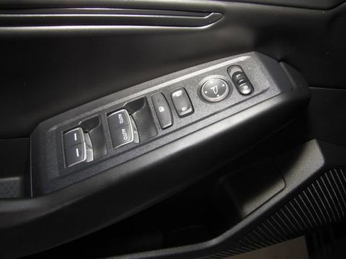 Certified 2024 Honda Accord EX image 11