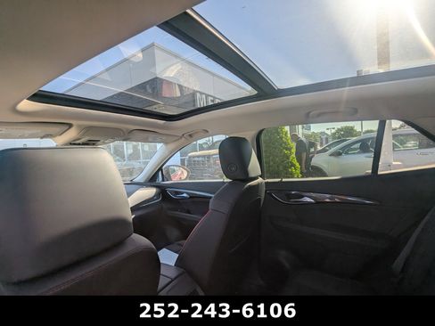 Used 2023 Buick Envision Essence w/ Sport Touring Package FWD image 8