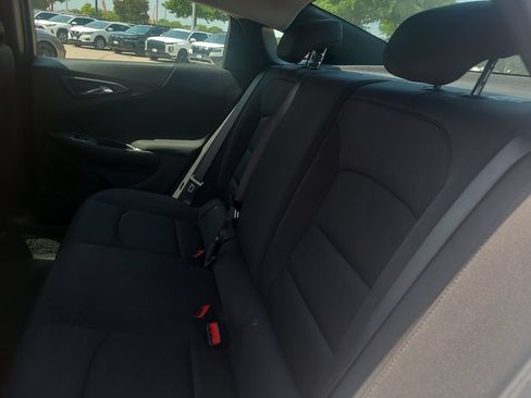 Used 2025 Chevrolet Malibu RS FWD image 10