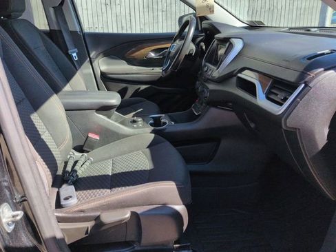 Used 2019 GMC Terrain SLE w/ Driver Convenience Package image 28