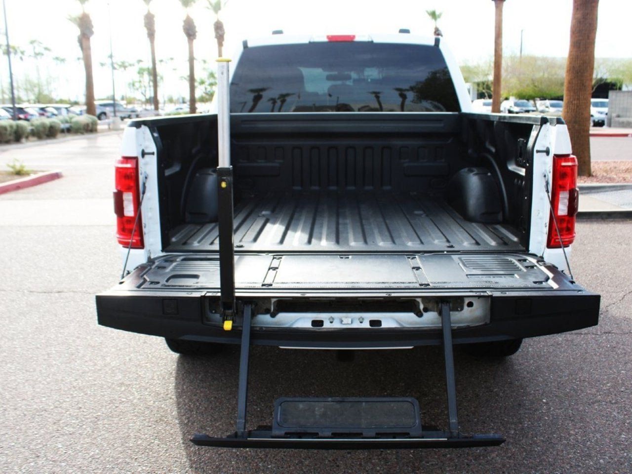 Used 2021 Ford F150 XLT w/ Equipment Group 302A High AWD/4WD image 5