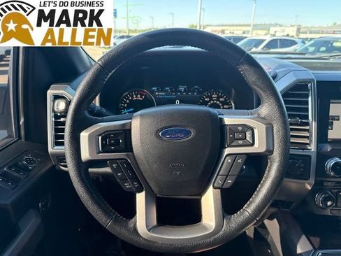 Used 2015 Ford F150 Platinum w/ Equipment Group 701A Luxury AWD/4WD image 12