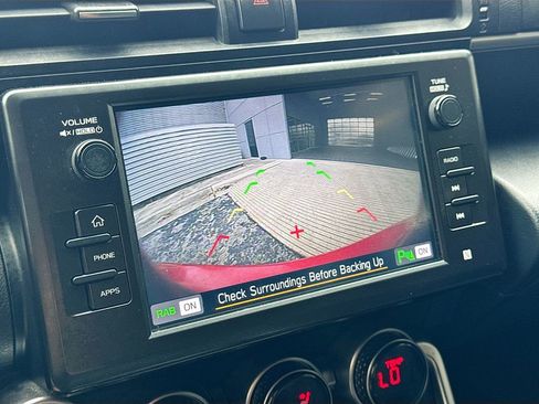 Used 2022 Toyota GR86 w/ ALL Weather Mat Package (TMS) image 13