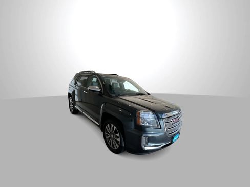 Used 2017 GMC Terrain Denali AWD/4WD image 2