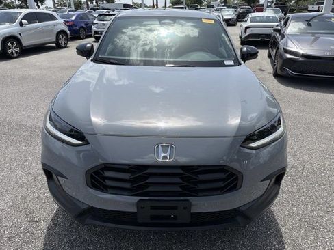 Used 2025 Honda HR-V Sport image 6