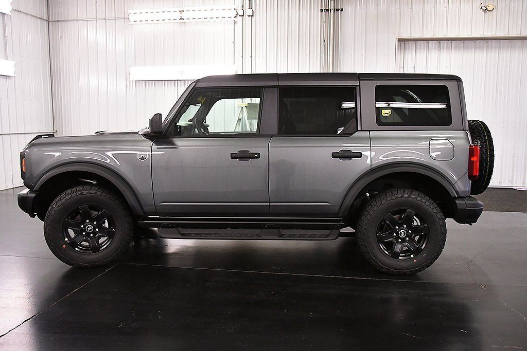 New 2025 Ford Bronco Big Bend w/ Black Diamond Package AWD/4WD image 4