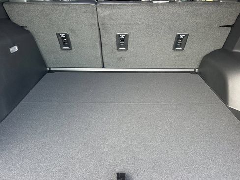 New 2026 GMC Terrain Elevation w/ Elevation Premium Package FWD image 16