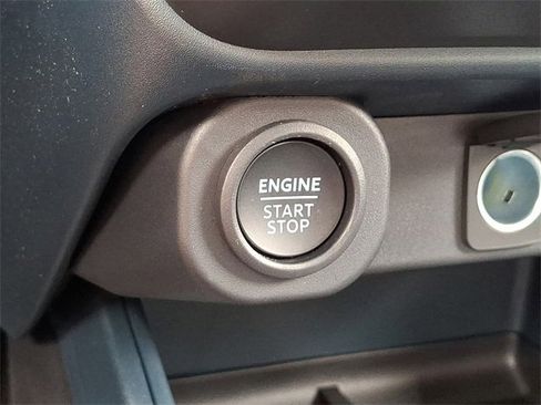 New 2025 Ford Maverick XLT w/ XLT Luxury Package image 16