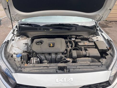 Used 2024 Kia Forte LXS FWD image 29