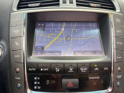 Used 2013 Lexus IS 250C image 15