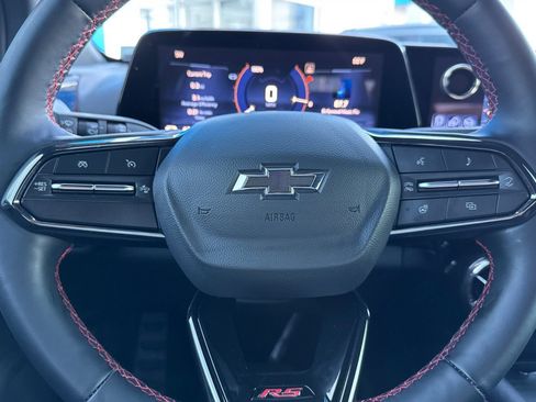 Used 2025 Chevrolet Blazer EV RS image 32