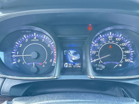 Used 2015 Toyota Avalon XLE image 22