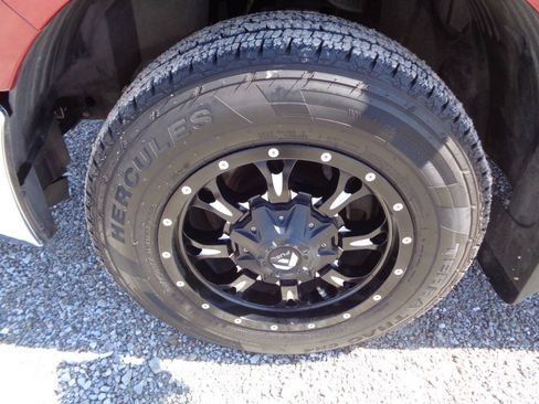 Used 2019 Nissan NV 3500 SL RWD image 11