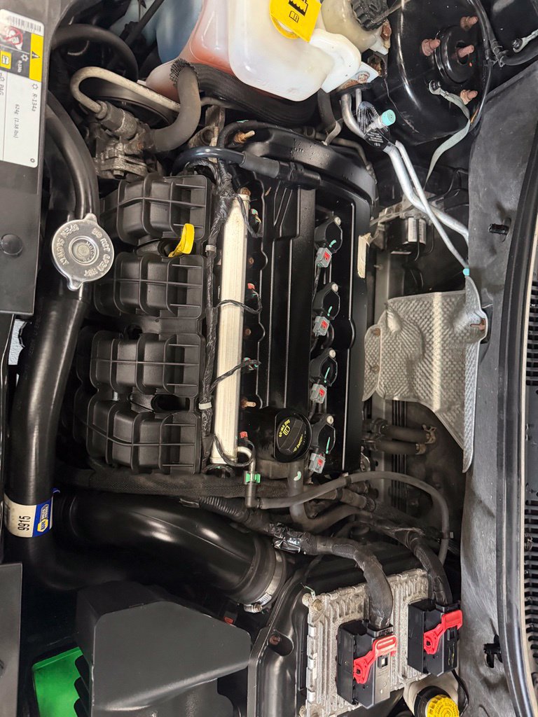 Used 2014 Jeep Compass Sport FWD image 7