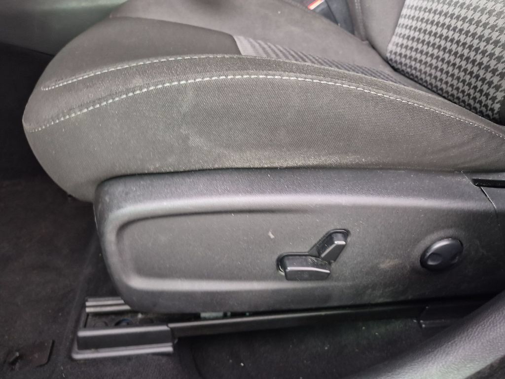 Used 2023 Dodge Charger GT RWD image 23