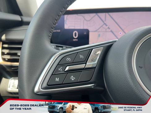 New 2026 Buick Envision Avenir image 25