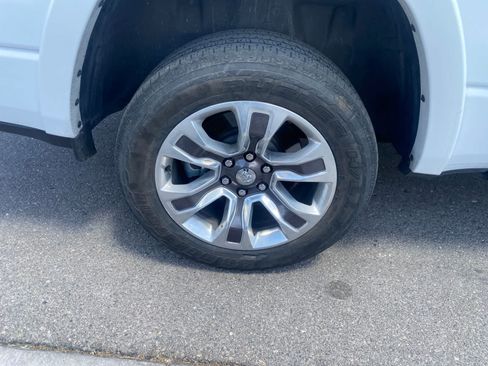 Used 2022 RAM 1500 Limited AWD/4WD image 5