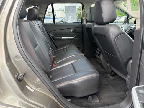 Used 2013 Ford Edge SEL FWD image 23