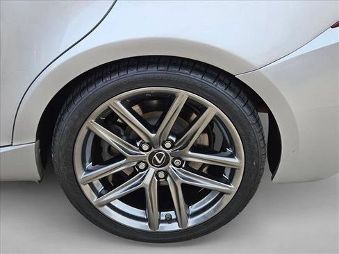 Used 2016 Lexus IS 350 image 25