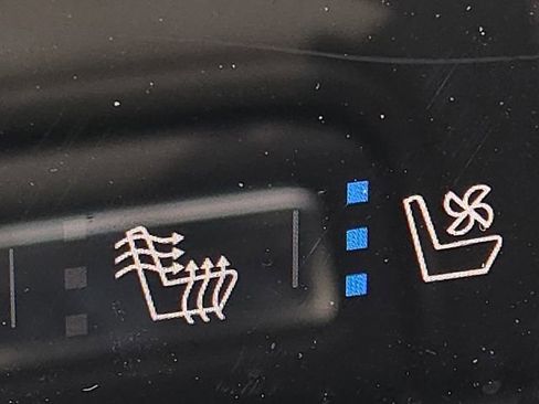 New 2026 GMC Yukon XL Elevation w/ Elevation Premium Package image 7