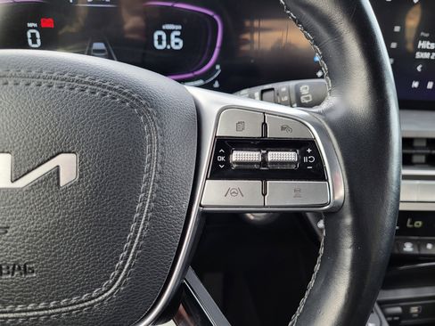 Used 2024 Kia Telluride EX X-Line image 21