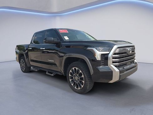 Used 2023 Toyota Tundra Limited AWD/4WD image 9