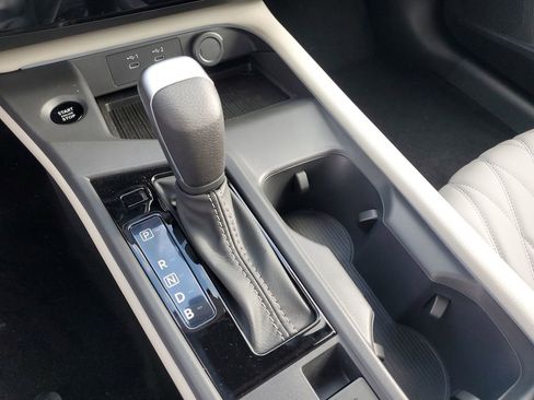 New 2026 Nissan Sentra SL w/ Floor Mat Package FWD image 11