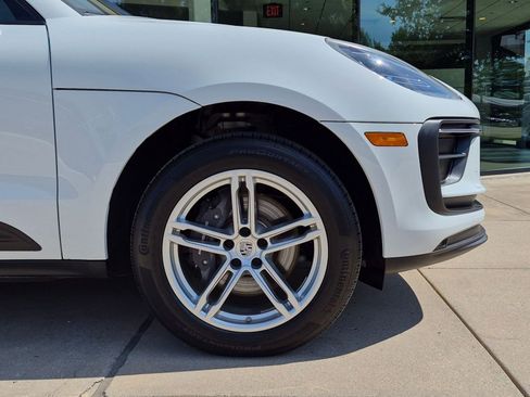 New 2025 Porsche Macan AWD/4WD image 11