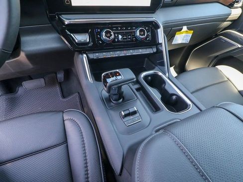 New 2025 GMC Sierra 1500 Denali w/ Denali Reserve Package image 21