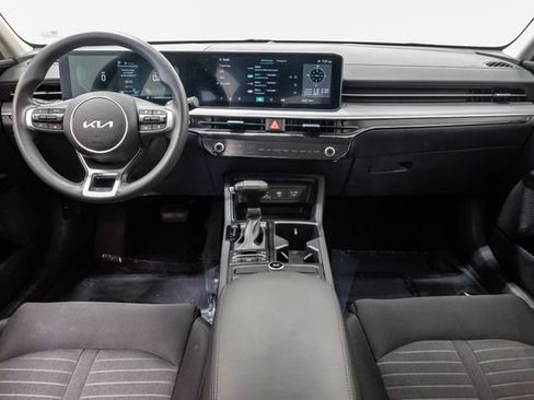Used 2025 Kia K5 LXS FWD image 27
