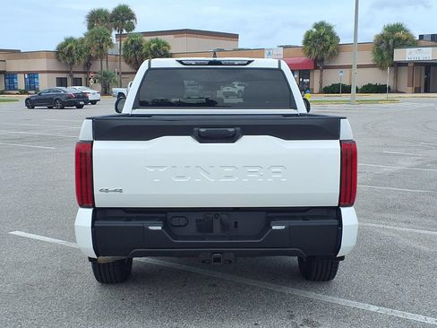 Used 2022 Toyota Tundra SR5 AWD/4WD image 6