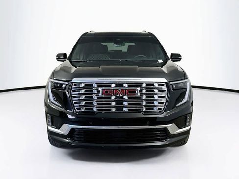 Used 2026 GMC Acadia Denali w/ Super Cruise Package FWD image 6