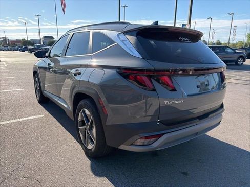 Used 2025 Hyundai Tucson SEL FWD image 6