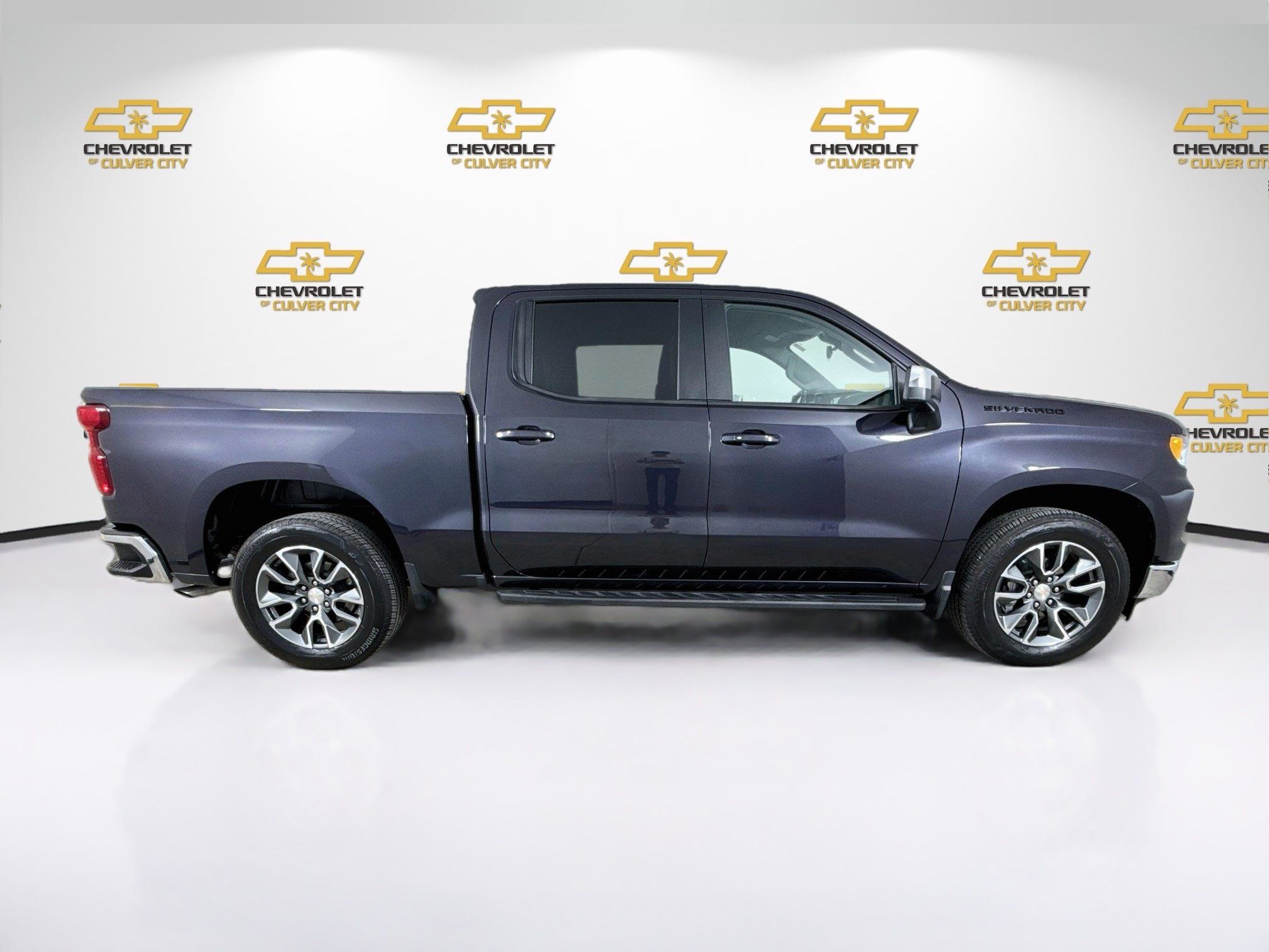 Used 2024 Chevrolet Silverado 1500 LT w/ All Star Edition Plus RWD image 9