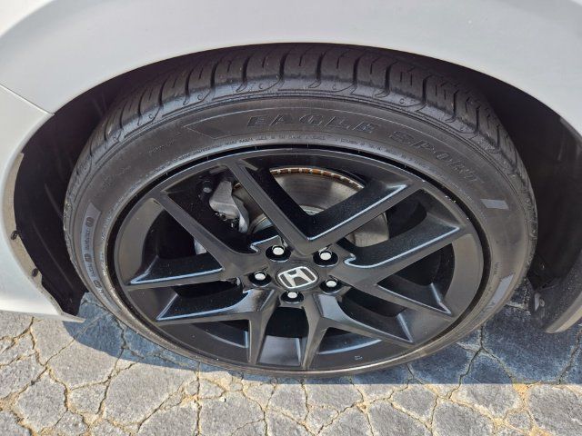 Used 2025 Honda Civic Sport image 25