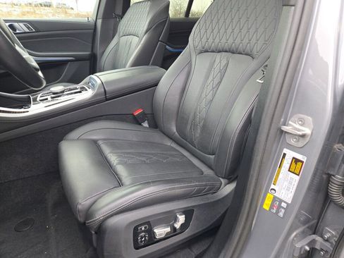 Used 2025 BMW X5 xDrive50e image 22