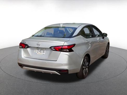 Used 2025 Nissan Versa SV image 14