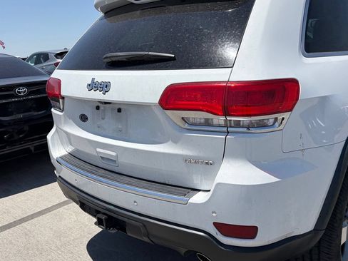 Used 2015 Jeep Grand Cherokee Limited w/ Trailer Tow Group IV RWD image 4