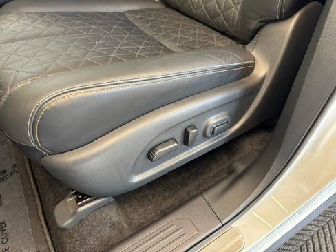 Certified 2024 Nissan Murano Platinum w/ Cargo Package AWD/4WD image 14