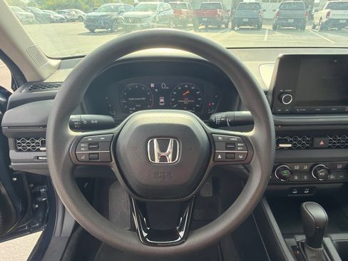 Used 2024 Honda Accord EX image 13
