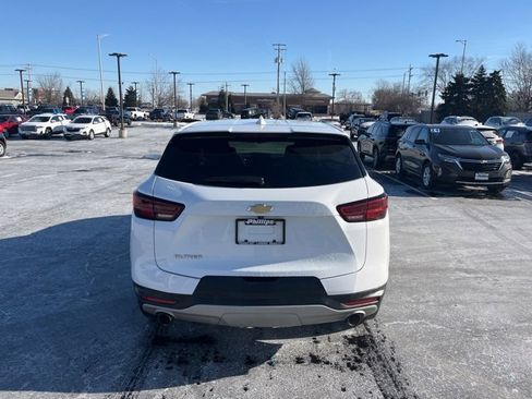 Used 2024 Chevrolet Blazer LT image 4