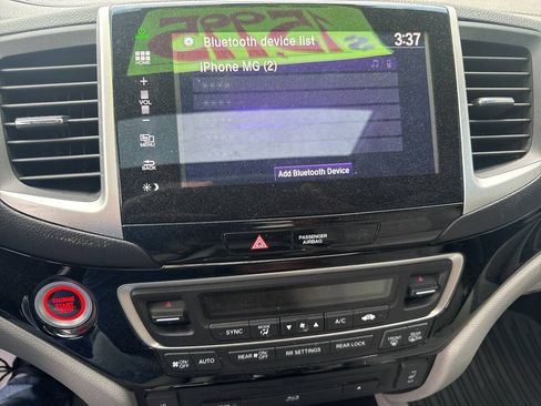 Used 2016 Honda Pilot Touring image 20