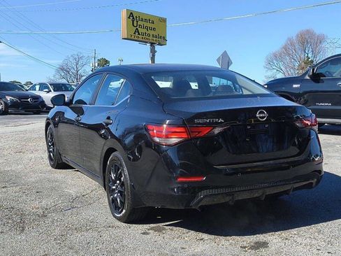 Used 2024 Nissan Sentra S image 7