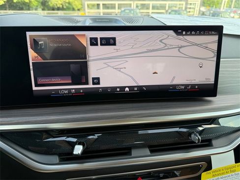 New 2026 BMW X7 xDrive40i w/ Premium Package image 23