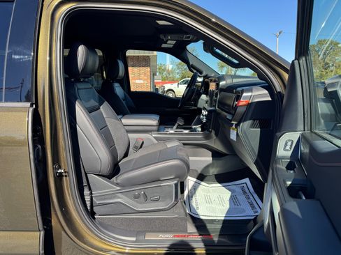 New 2025 Ford F150 Raptor image 38