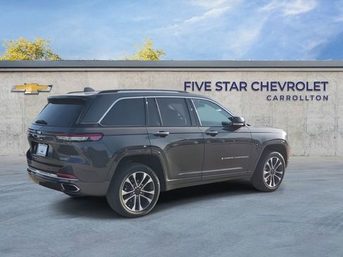 Used 2023 Jeep Grand Cherokee Overland AWD/4WD image 8